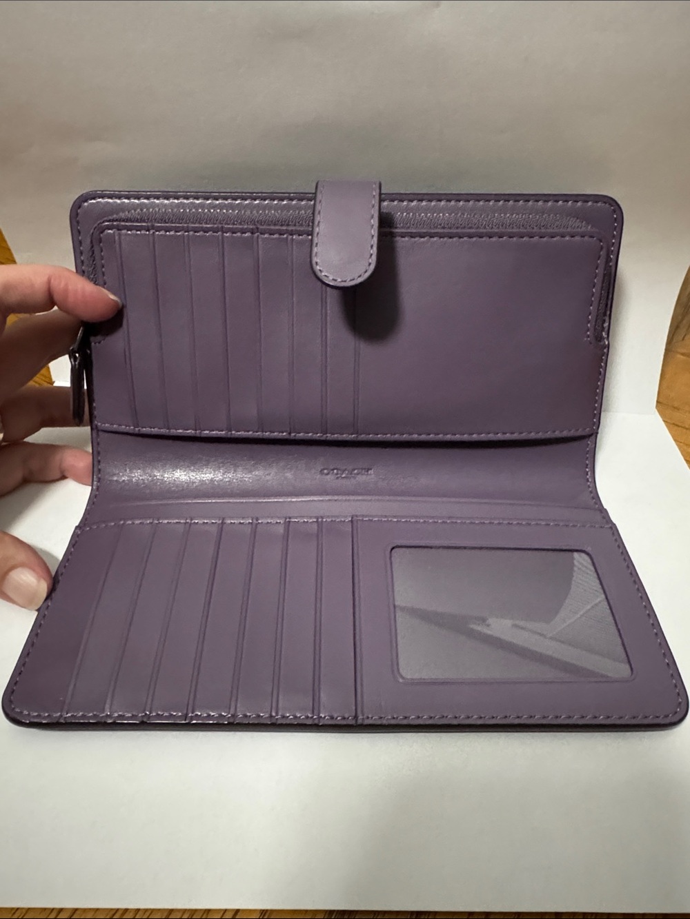 Rare Color Coach Skinny Wallet in Muted Grape - Picture 8 of 10